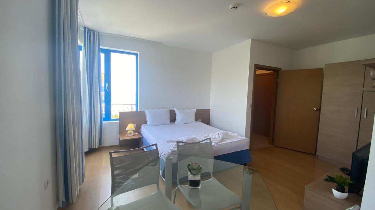 Bratanov Excelsior Apartment Sluneční pobřeží Exteriér fotografie